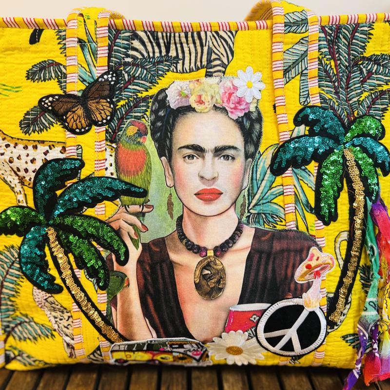 maxi Kaba, matelassés, peace 